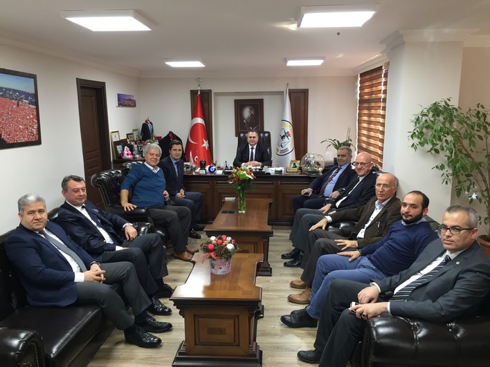 CHP İZMİR'DEN BAROYA ANLAMLI ZİYARET