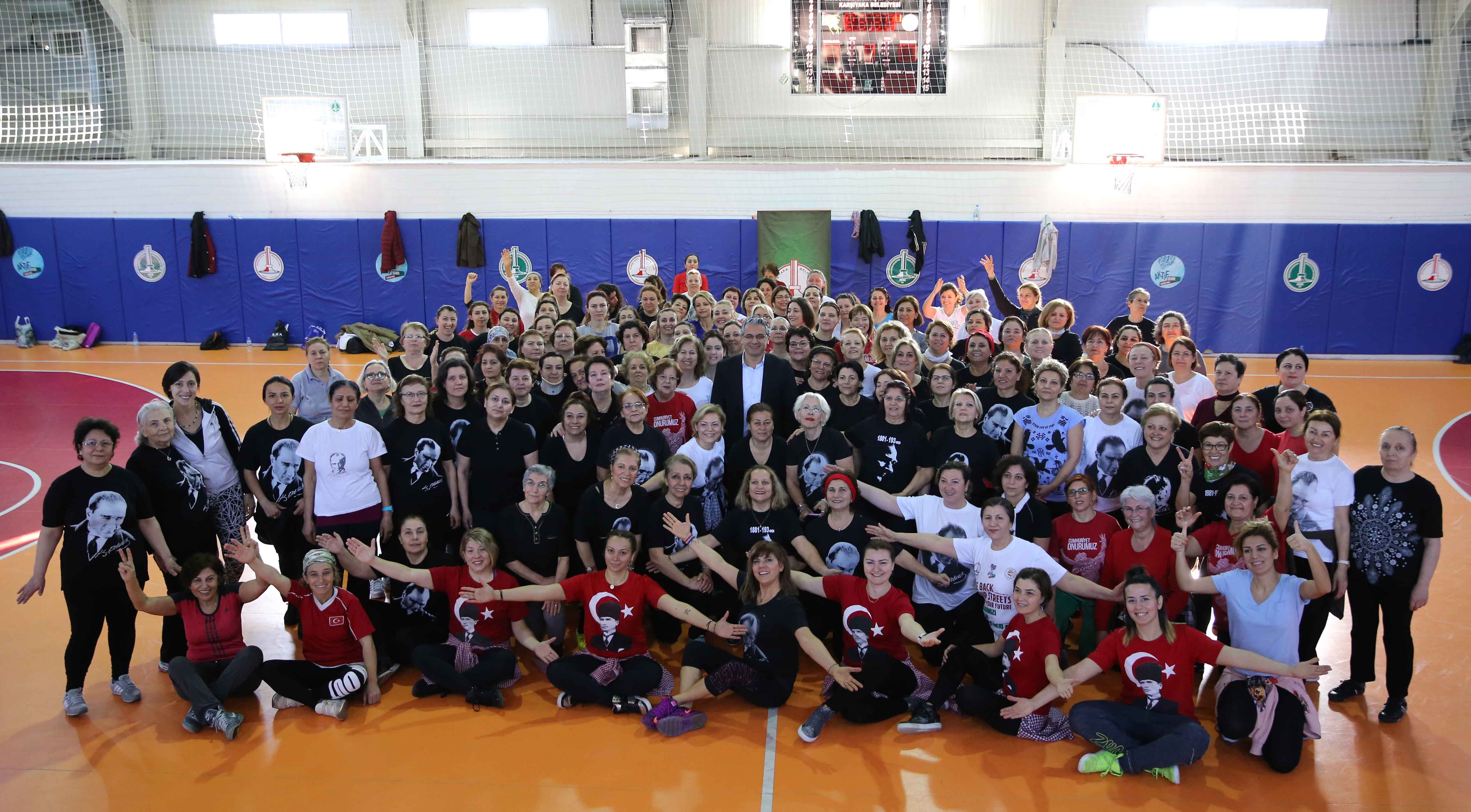 Karşıyakalılar güne sporla başlıyor