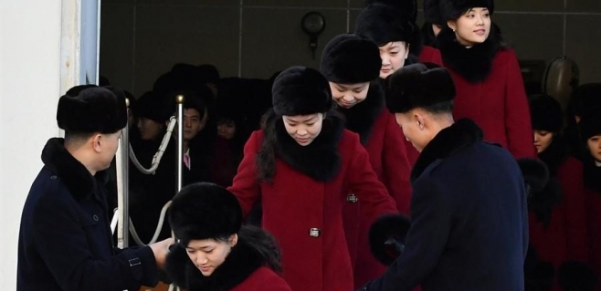 ‘Kuzey Kore’nin ponpon kızları seks köleleri olarak kullanılıyor’