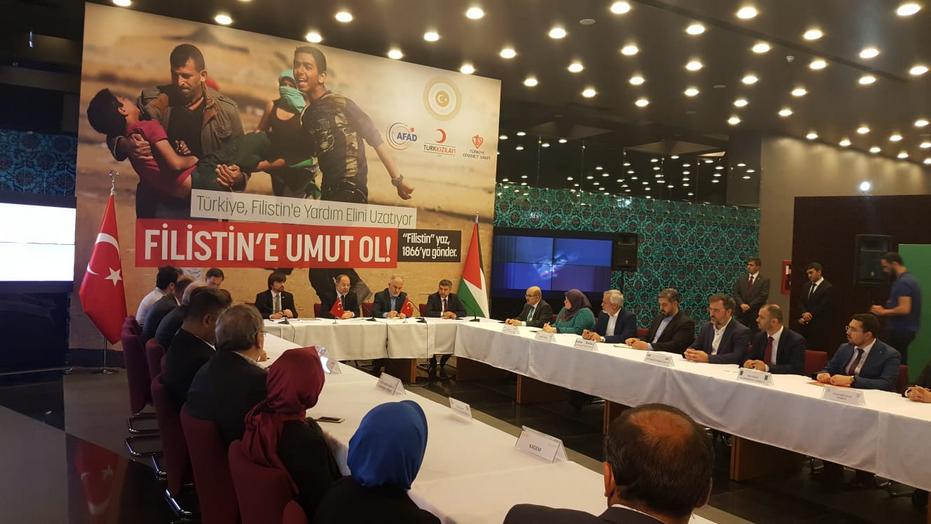 ‘’FİLİSTİN’E UMUT OL’’