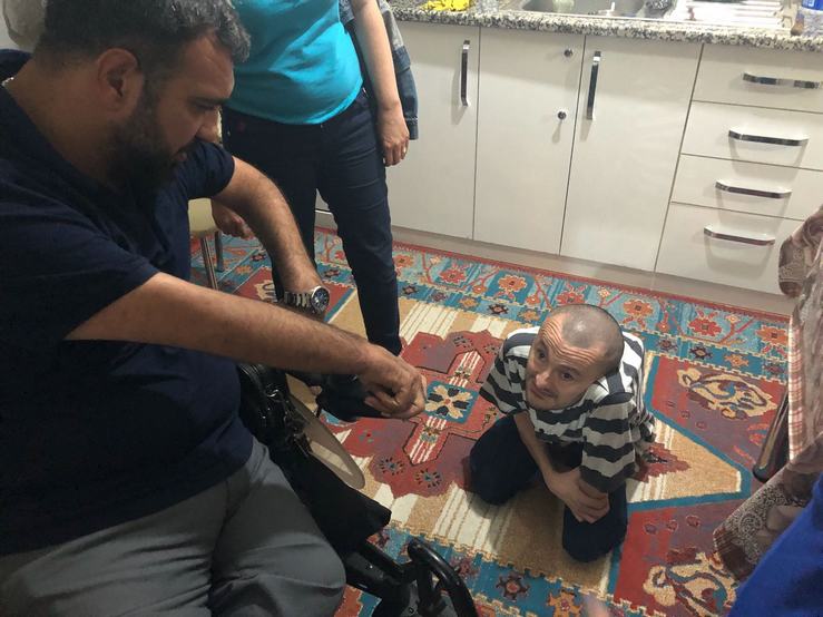 VEKİL ADAYI ANINDA SORUNU ÇÖZDÜ