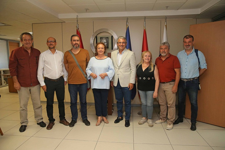 ÖZGÜRLÜĞÜN ÖDÜLÜ AKPINAR’DAN