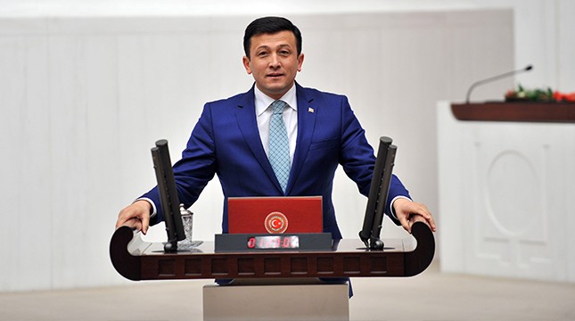 DAĞ "EGE'YE DEV YATIRIMLAR GELİYOR"