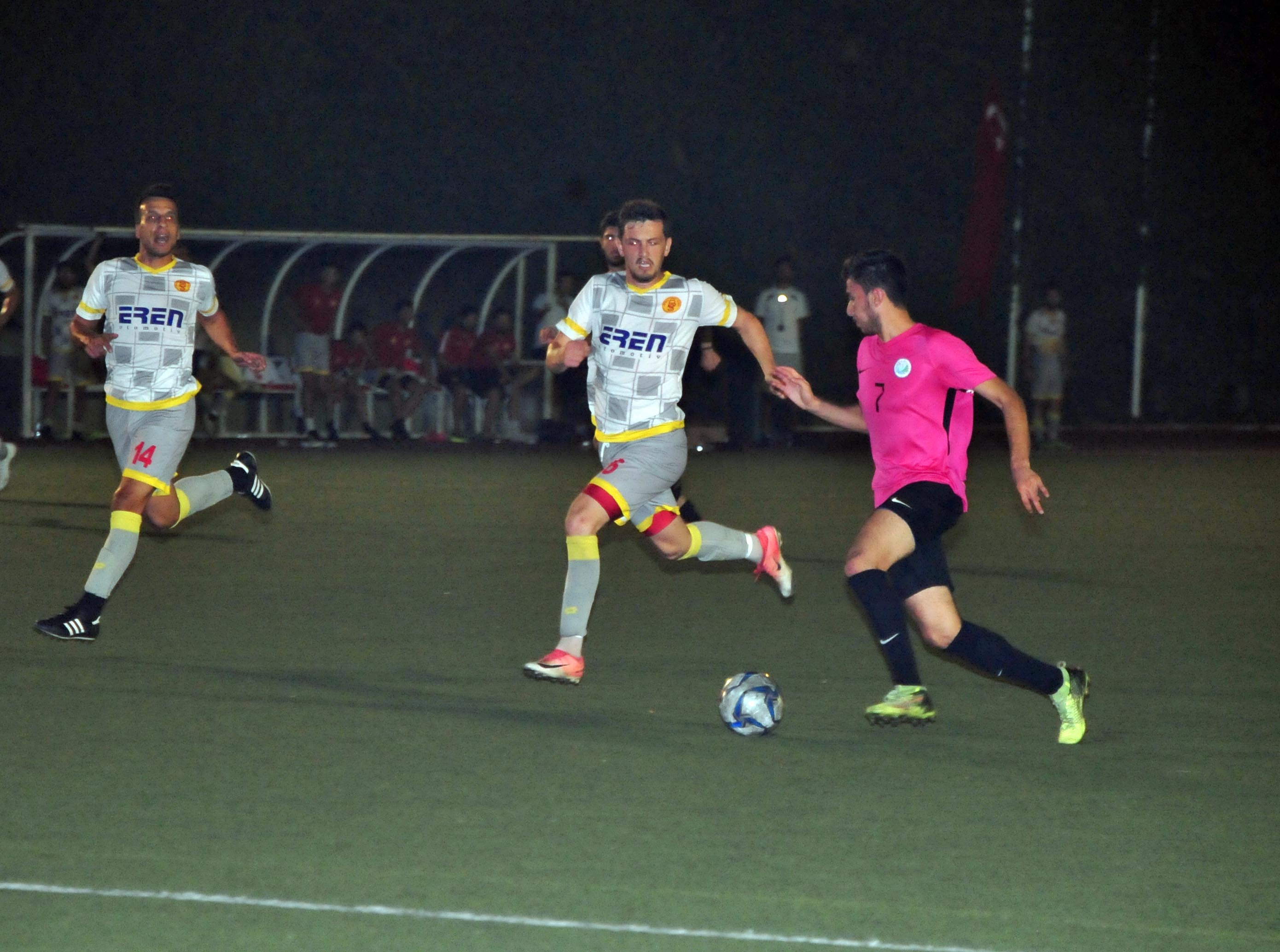  Balçova Cumhuriyet Kupası sahibini buldu