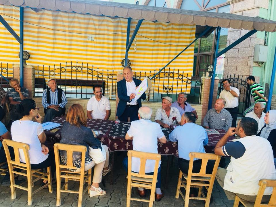 Ödemiş Belediyesi 5 yeni Halı Saha Yapıyor