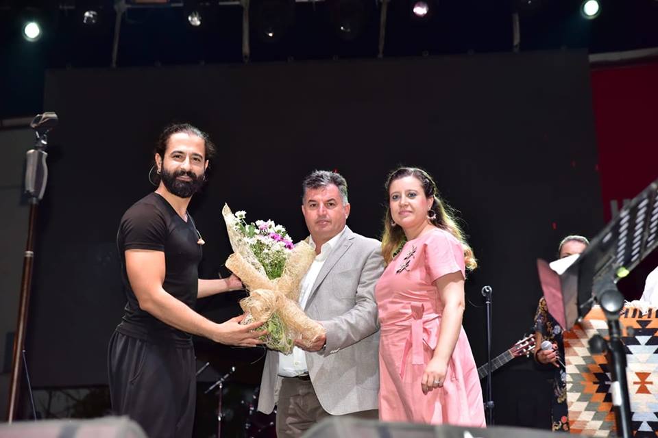 Kınık'ta Koray Avcı rüzgarı