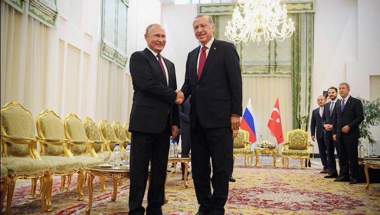 Erdoğan ve Putin pazartesi görüşecek