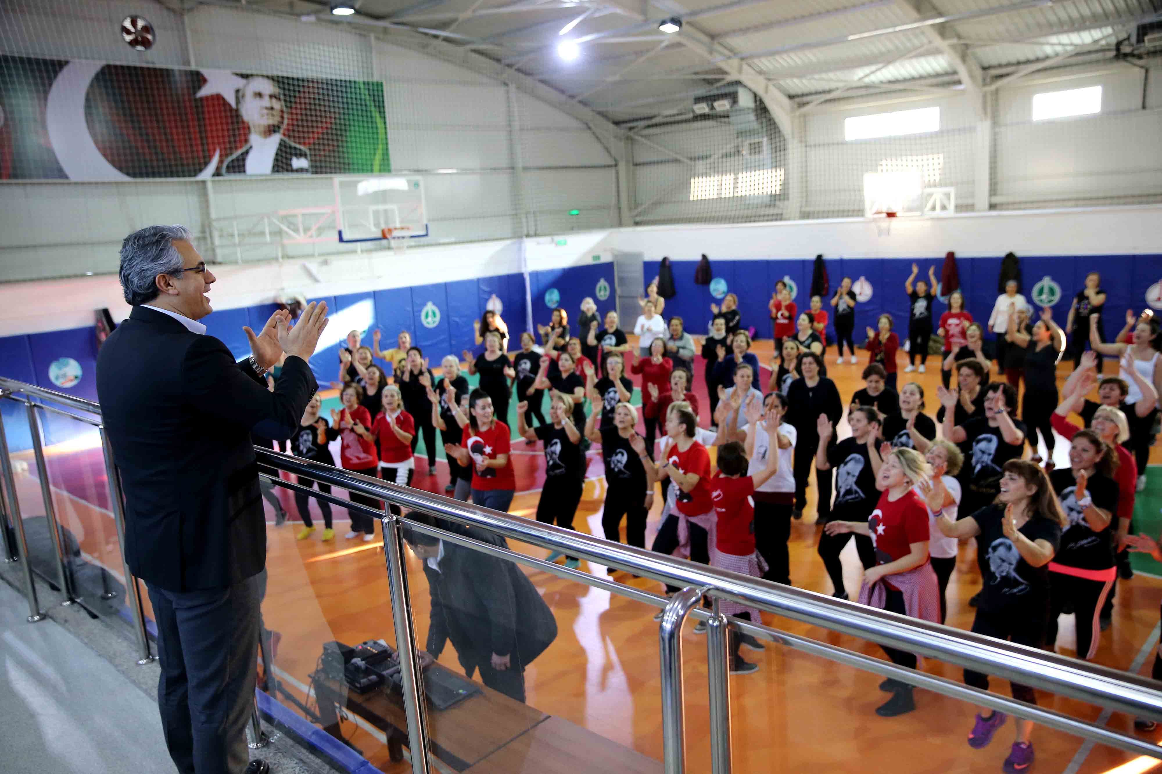 Karşıyakalılar güne sporla başlıyor