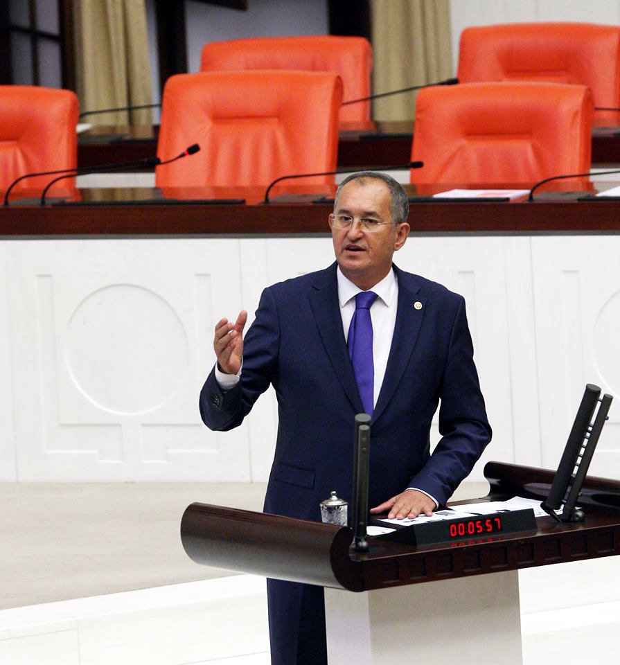 CHP’li Sertel Meclis’teki “tasarruf tedbirlerini!” Binali Yıldırım’a sordu