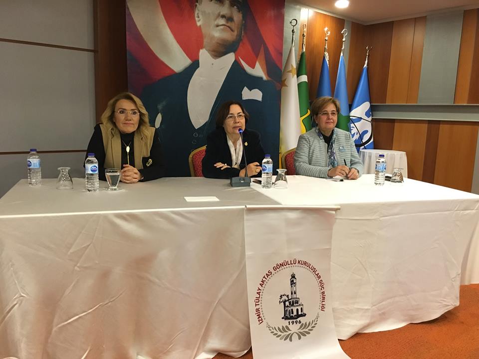 rnKadın siyasette fark yaratır