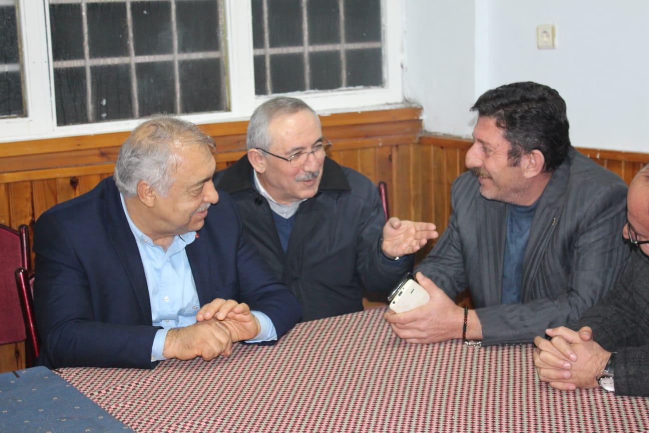 EN BASİT HİZMETLERİ DAHİ BECEREMİYORLAR