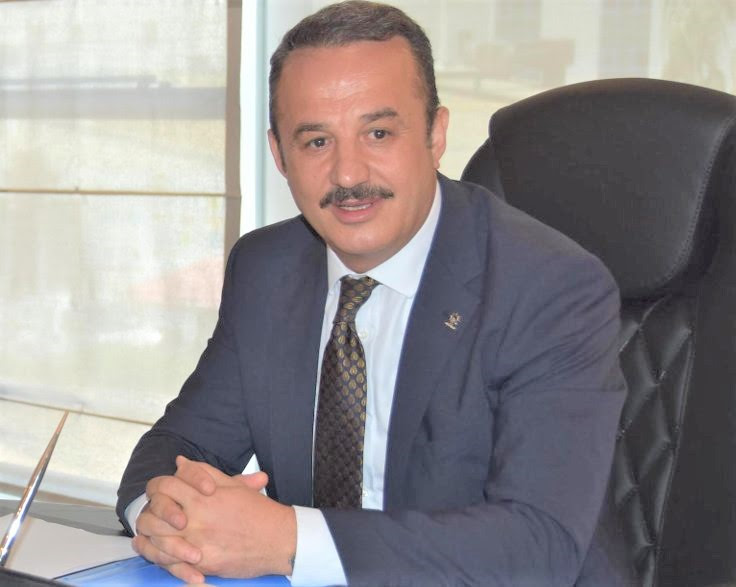 BİR İLÇEYİ YÖNETEMİYEN İZMİR'İ NASIL YÖNETSİN