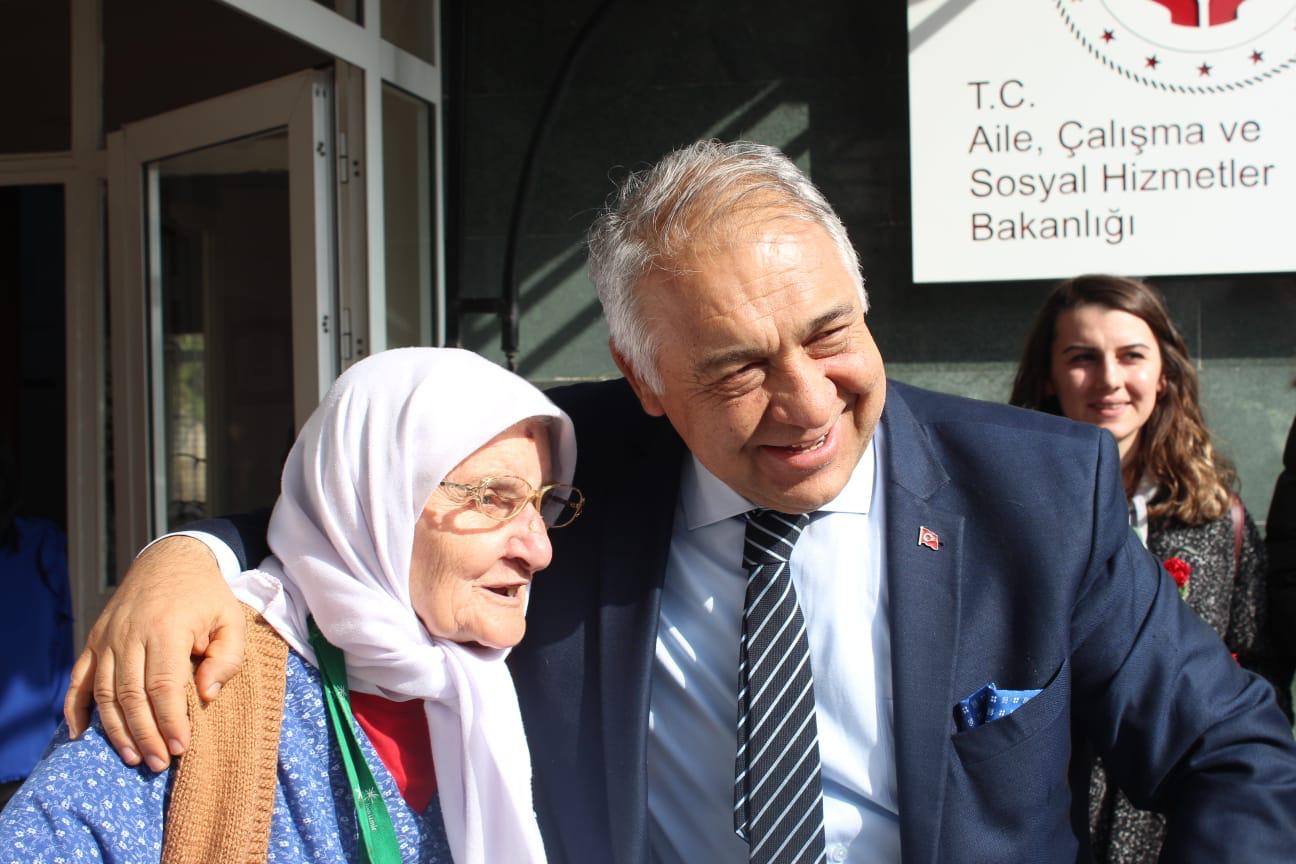 Bilal Doğan'dan Yaşlı Vatandaşlara Müjde