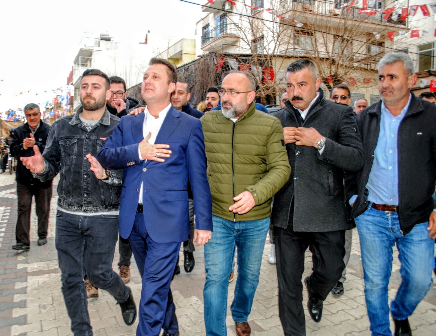 CHP'li Aksoy'dan rakibine: "Çık karşıma yüzleşelim"