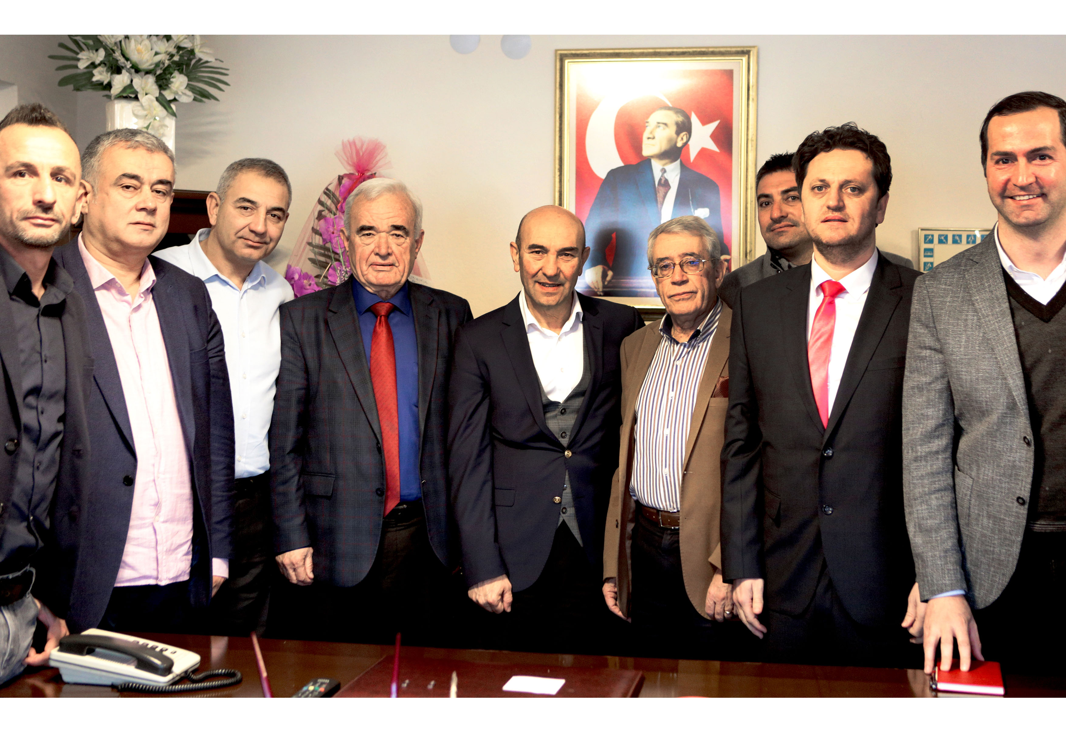 Soyer, İzmirspor ve Amatör Spor Kulüpleri Federasyonu’nu (ASKF) ziyaret etti