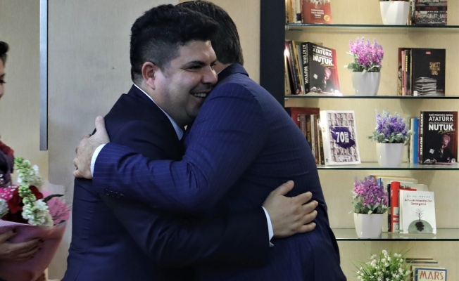 Erhan Kılıç:LEVENT BAŞKAN BUCA TARİHİNE DAMGASINI VURMUŞTUR