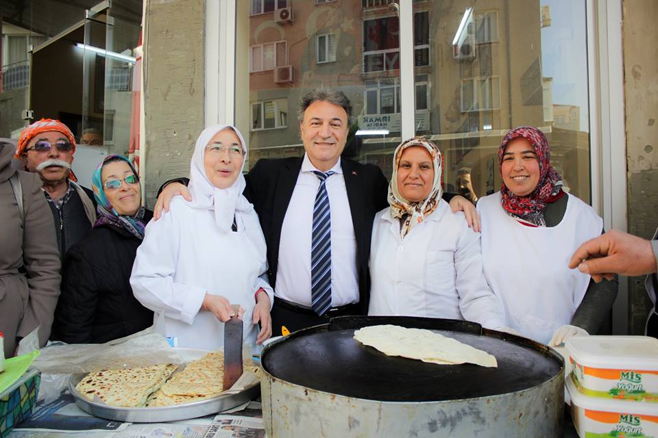 YÖRÜK KADINLARDAN İDUĞ'A SEVGİ SELİ