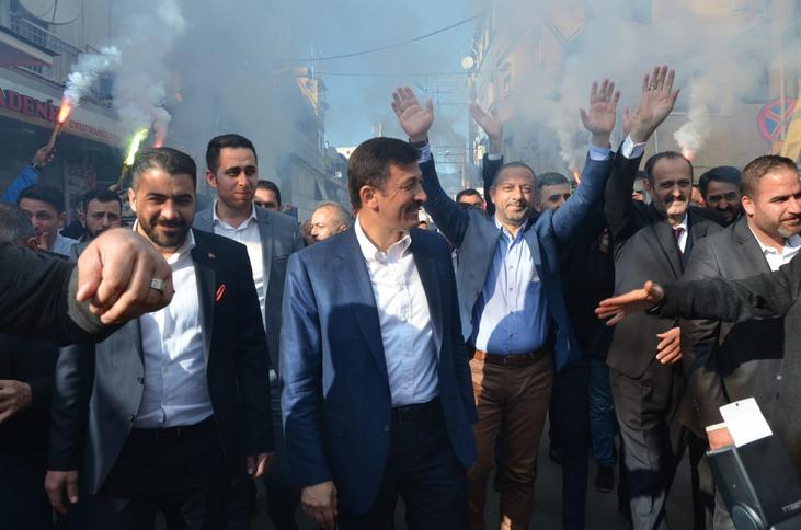 BAYRAKLI’DA CUMHUR İTTİFAKI COŞKUSU