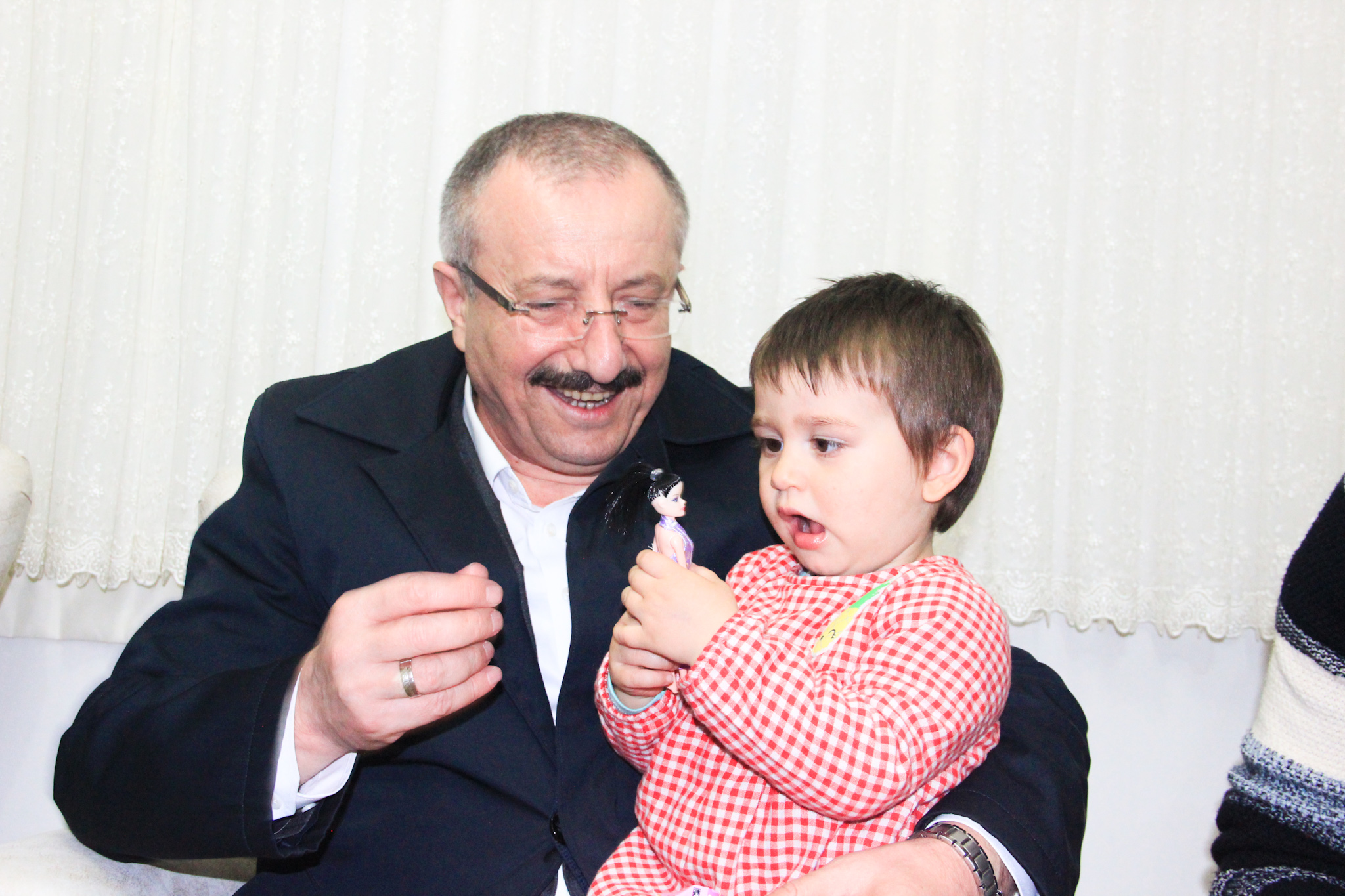 YILMAZ, CUMHURİYET TARİHİNİN EN BÜYÜK EĞİTİM ATAĞINI YAPACAĞIZ
