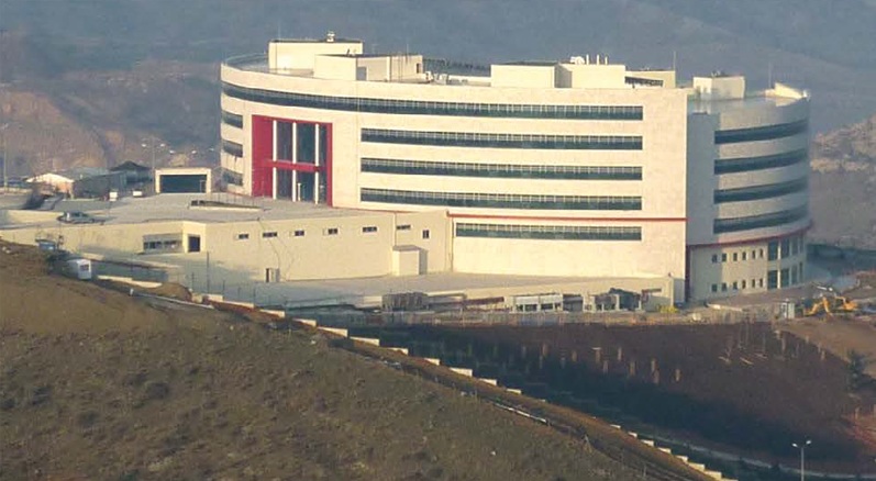 Ulaştırma Bakanı: TİB Binasını Yıkabiliriz