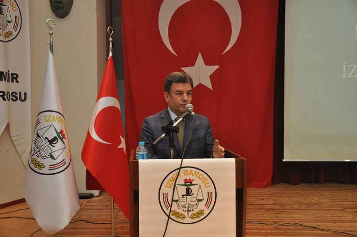 İZMİR BAROSU İSTİNAF SEMİNERLERİNİN ÜÇÜNCÜSÜNÜ DÜZENLEDİ