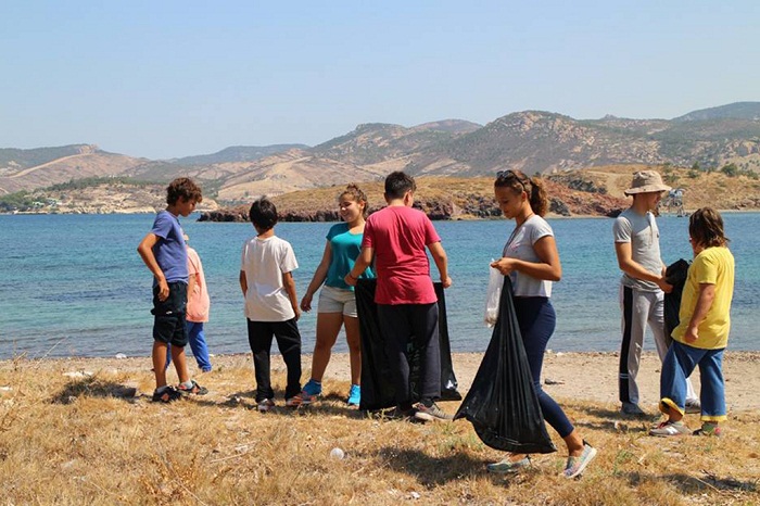 FOÇALI YELKENCİLERDEN ÖRNEK KAMP