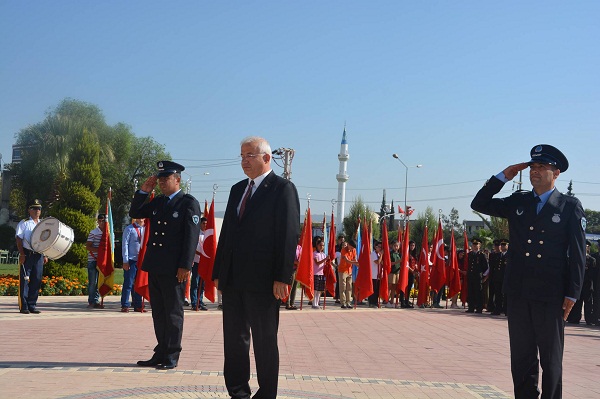 “93 Yıldır Bu Topraklarda Gözü Olanlarla Savaşıyoruz”