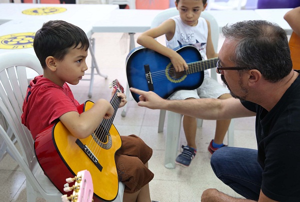 Buca’da Meslek Edindirme ve Hobi Kursları Başlıyor