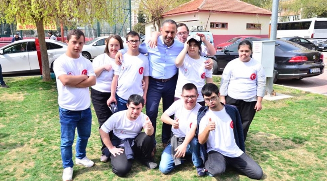 “BAYRAKLI’DA “DOWN KAFE” AÇILACAK”