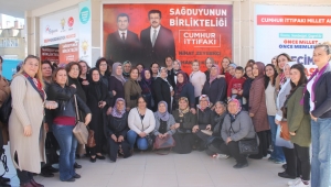 İzmir hizmet istiyor