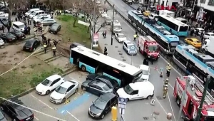 otobüsü kaza yaptı: Yaralılar var