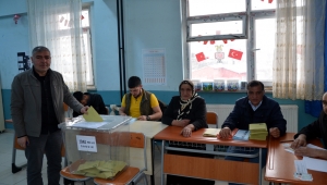Ardahan'da OYLAR SAYILIYOR, HANGİ PARTİ ÖNDE