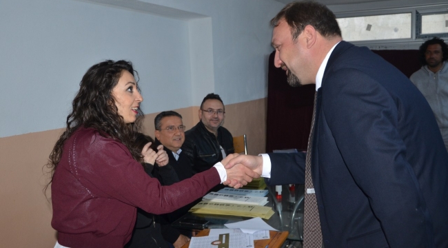 Yaşasın Cumhuriyet, Yaşasın Demokrasi
