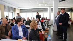  Başkan Tugay 'iş dünyası' ile buluştu...