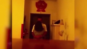 Belediye başkanı en yakın arkadaşının karısıyla yakalandı