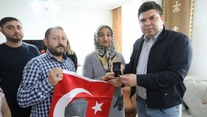 BUCA ŞEHİTLERİNİ UNUTMADI