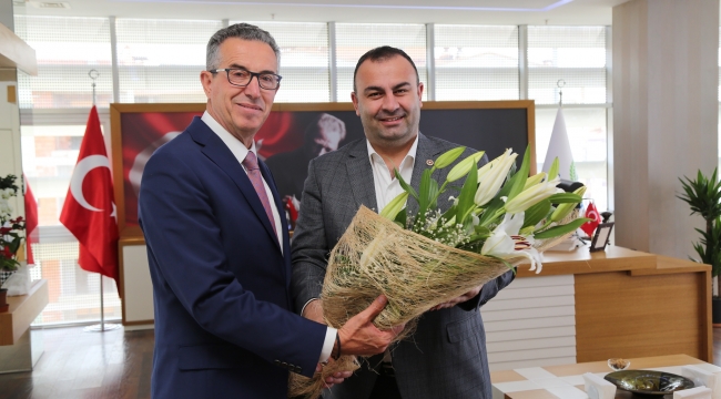 CHP Milletvekilinden Başkan Halil Arda’ya kutlama ziyareti