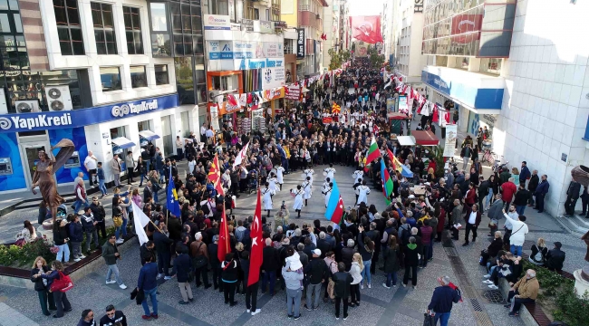 Dünya çocukları Karşıyaka'da buluştu 