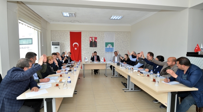 FOÇA BELEDİYE MECLİSİ FATİH GÜRBÜZ BAŞKANLIĞINDA İLK KEZ TOPLANDI