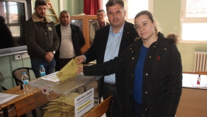 KINIK HİZMETE DEVAM DEDİ 
