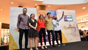 AYKUT ENİŞTE’YE COŞKULU KAHKAHALAR! 