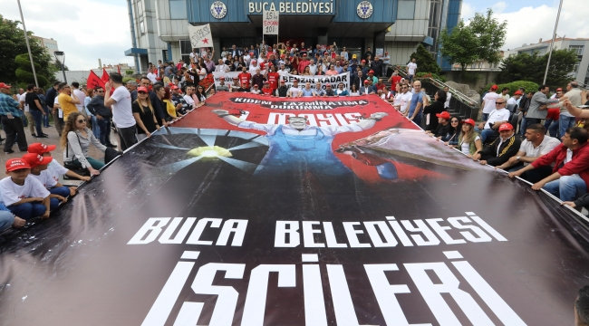 Başkan ve işçilerden ‘1 Mayıs Halayı’