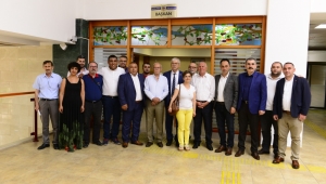 İzmir Milletvekili Kani Beko’dan Başkan Karakayalı’ya Ziyaret