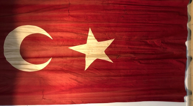 Kurtuluşun Bayrağı Konak’ta Sergilenecek