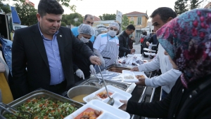 Ramazan boyunca 30 bin kişiye iftar 