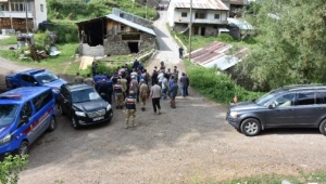 Ardahan'da Köyün tahliye edilip edilmeyeceğine inceleme sonrası karar verilecek