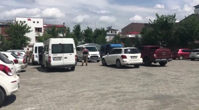 Ardahan merkezli Jandarmanın 17 ilde yaptığı 'rüşvet' operasyonu