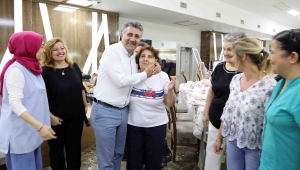 BAYRAKLI’DA KURSİYERLERDEN YIL SONU SERGİSİ