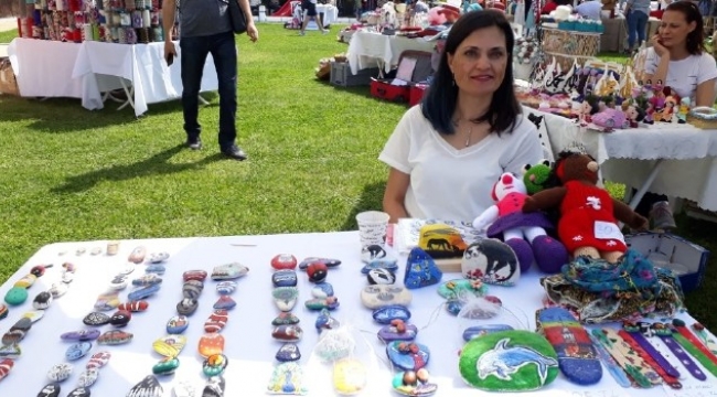 Ev kadınlarından 'Anne Eli Şenliği