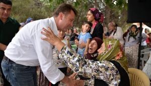Menemen'de İlk Organik Pazar Açıldı